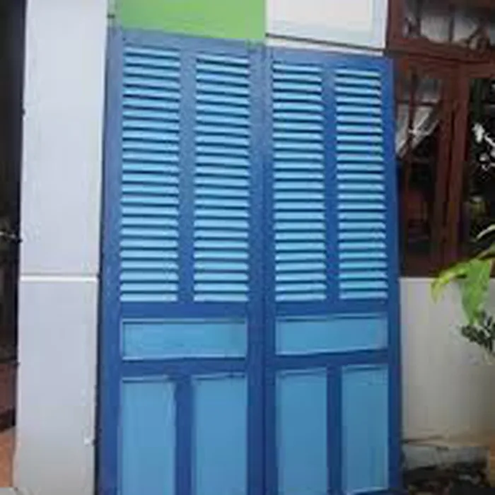 Cửa sổ lá sách gỗ cũ giá rẻ, nhiều mẫu đẹp và chất lượng tốt