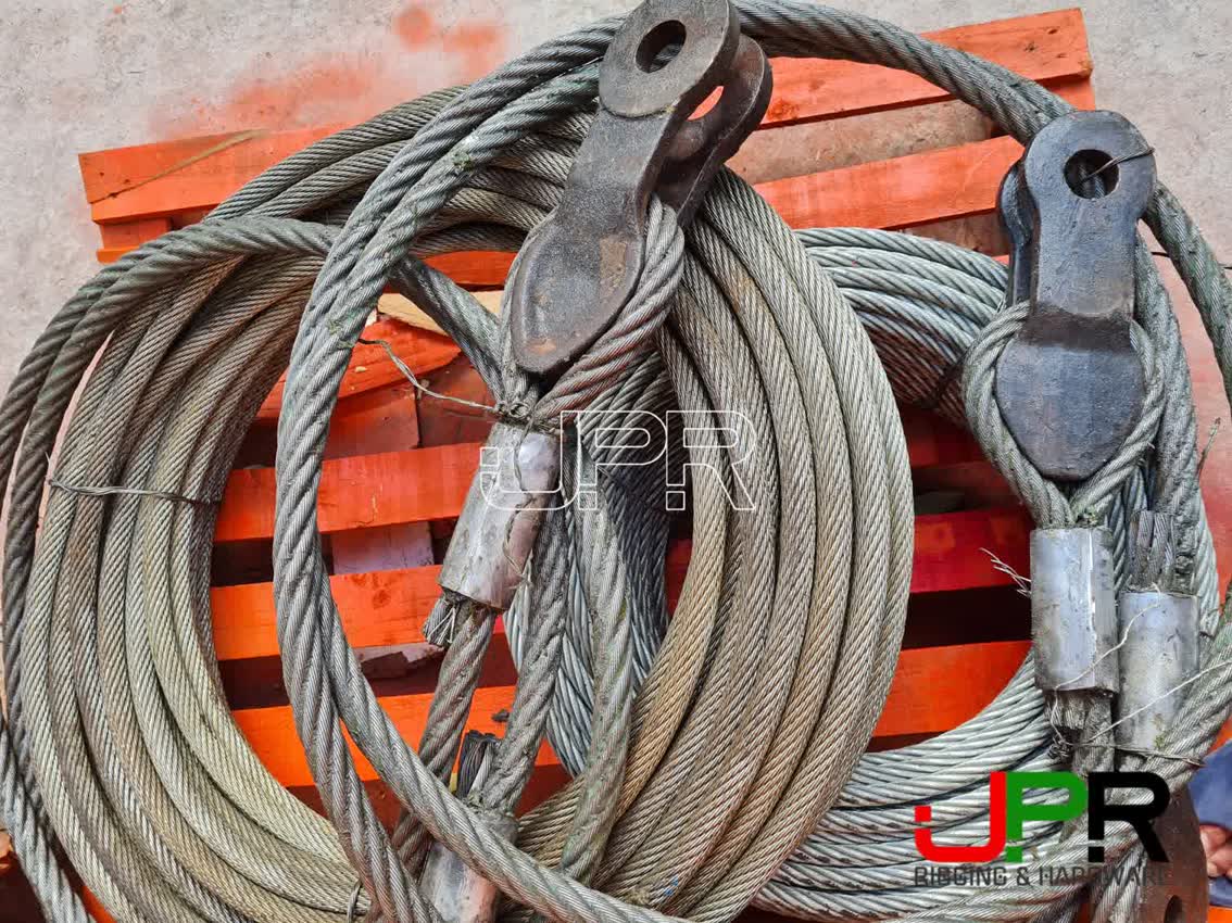 Sling cáp thép Hàn Quốc bấm chì lót bẹn đặc Sling cáp thép Hàn Quốc bấm chì lót bẹn đặc