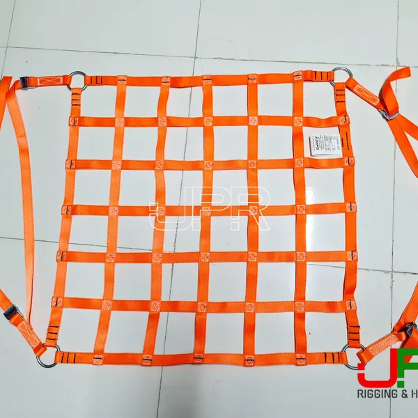 Lưới chằng hàng trên mui xe (nóc xe) ô tô