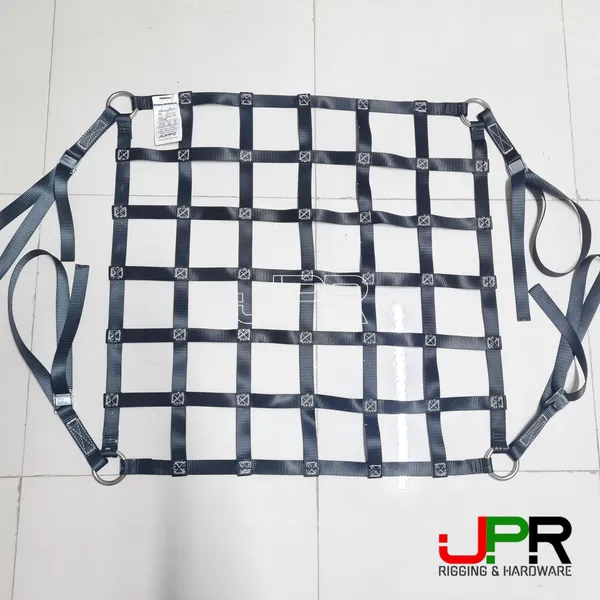 Lưới chằng hàng trên mui xe (nóc xe) ô tô