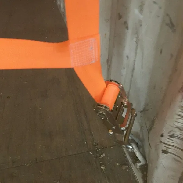 Lưới dây đai chằng hàng cửa container - net webbing