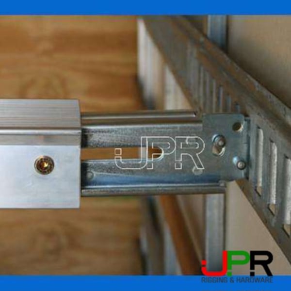 Thanh chắn hàng thùng xe 2 đầu khóa E-track