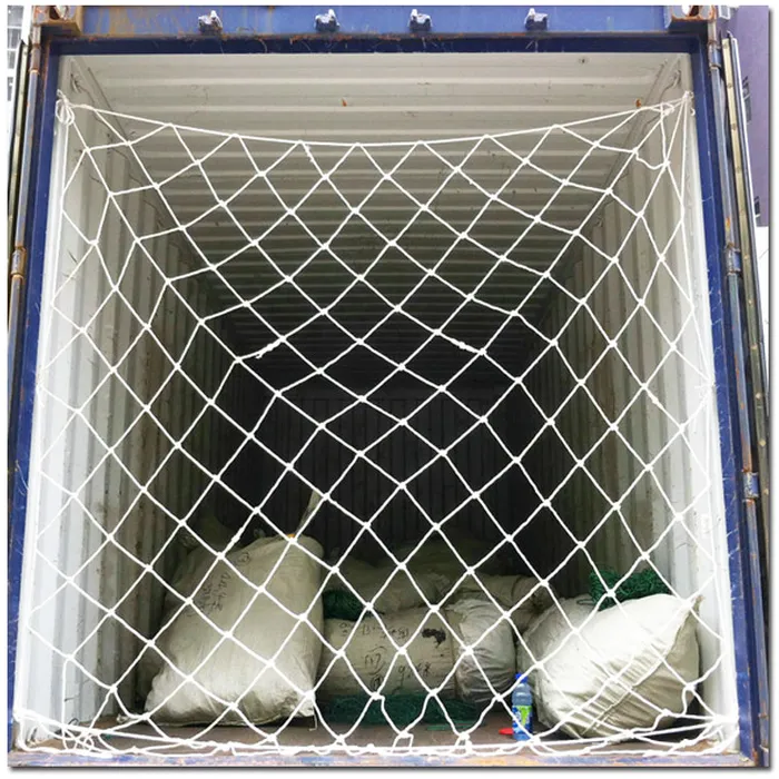 Lưới dù trắng chằng hàng cửa container