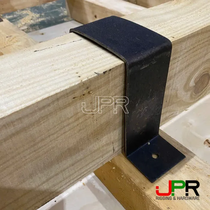 Pát đỡ sắt hộp 100x150mm dày 3.5li