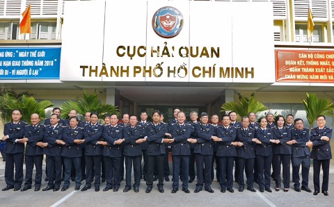thủ tục hải quan xuất khẩu tại chỗ hcm