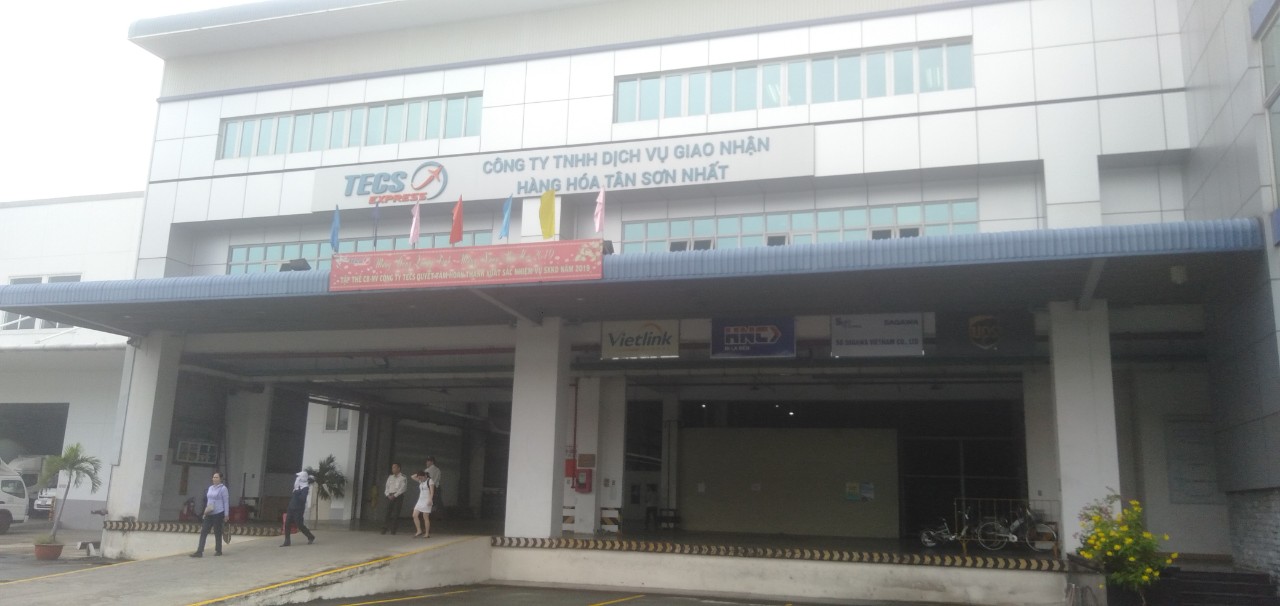 CÔNG TY DỊCH VỤ HẢI QUAN CHUYỂN PHÁT NHANH