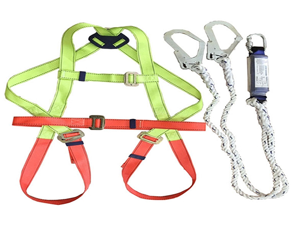 thủ tục nhập khẩu dây đai an toàn