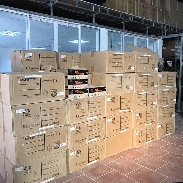 thủ tục nhập khẩu giày bảo hộ lao động