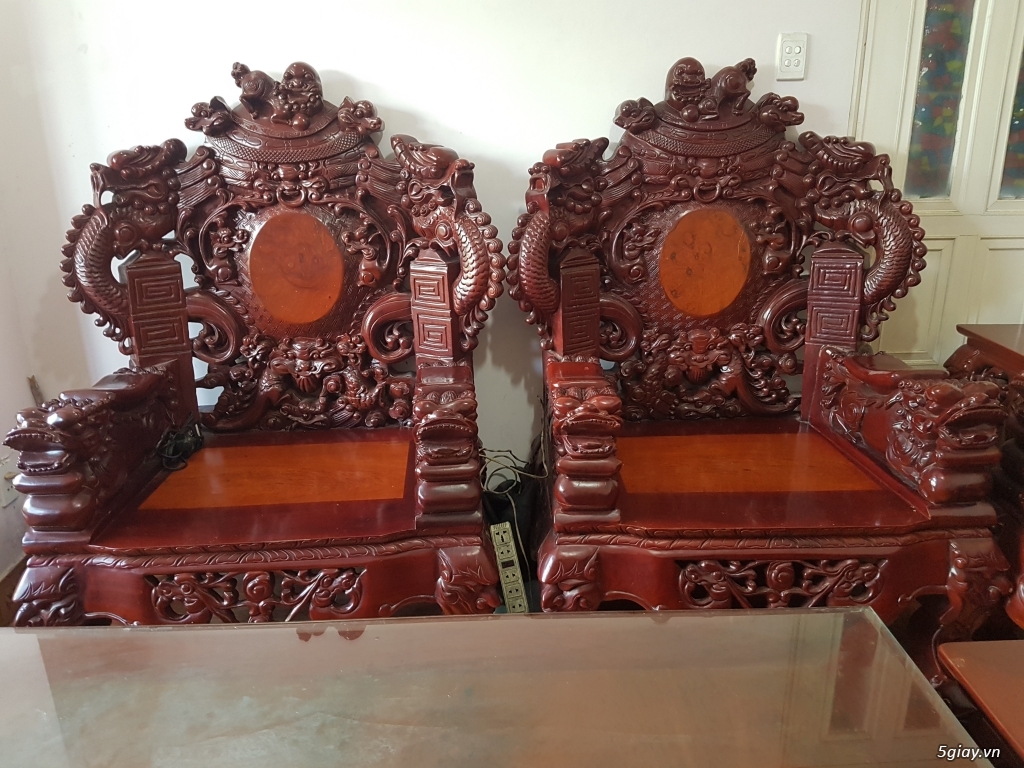 CÔNG TY DỊCH VỤ HẢI QUAN CHUYÊN THỦ TỤC NHẬP KHẨU BÀN GHẾ GỖ