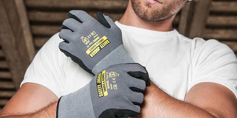 thủ tục nhập khẩu găng tay bảo hộ lao động