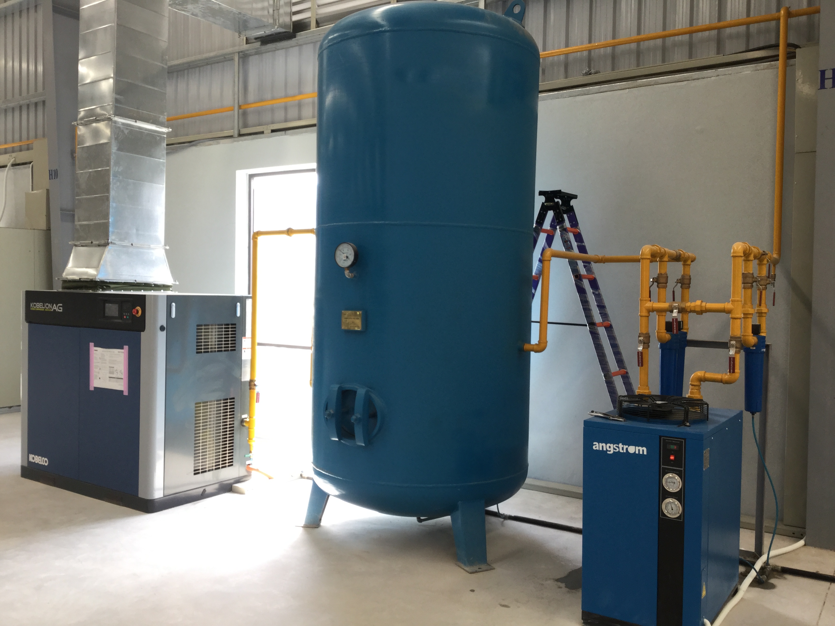 CÔNG TY DỊCH VỤ HẢI QUAN CHUYÊN NHẬP KHẨU MÁY NÉN KHÍ