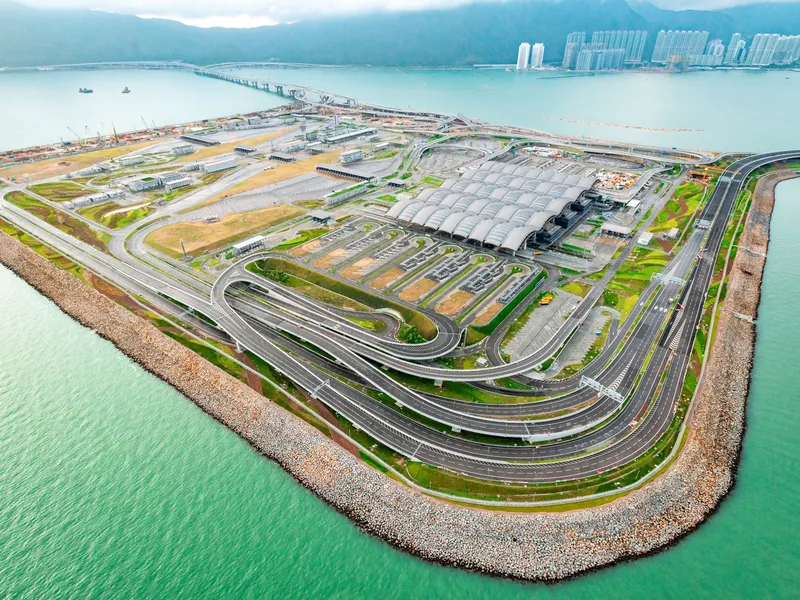 VẬN CHUYỂN HÀNG TỪ HONG KONG VỀ VIỆT NAM BẰNG ĐƯỜNG BIỂN