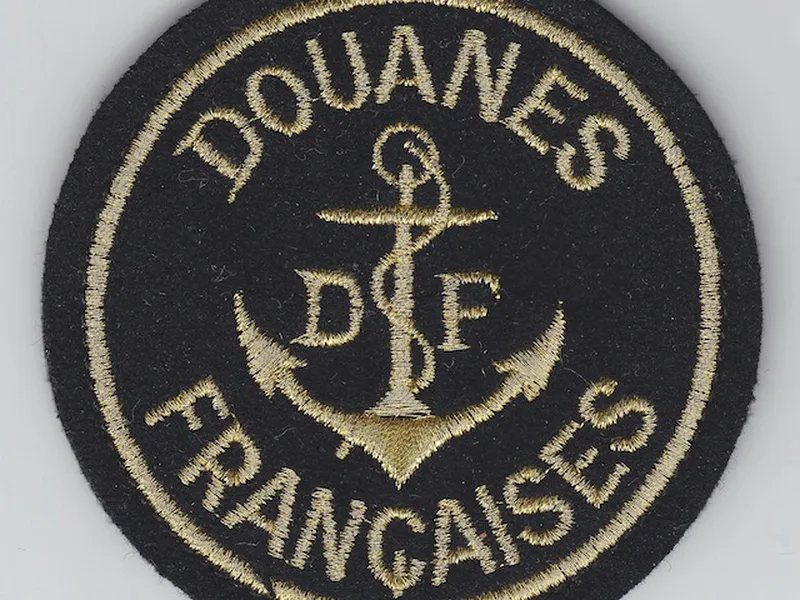 VẬN CHUYỂN HÀNG TỪ PHÁP VỀ VIỆT NAM