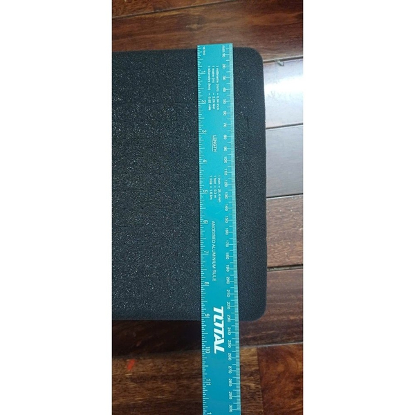 Xốp chống sốc 31x23x4.3 cm, Xốp cắt sẵn ô li, Xốp đen chèn thiết bị