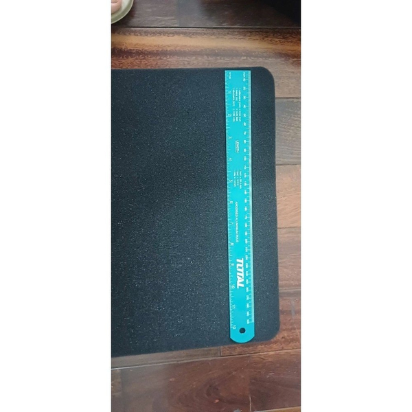 Xốp chống sốc 33x25x5.5 cm, Xốp cắt sẵn ô li, Xốp đen chèn thiết bị