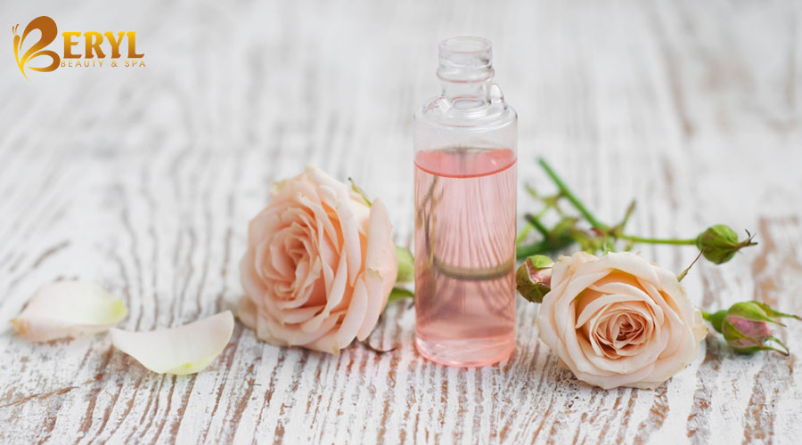 Trị thâm mắt cá chân bằng nước hoa hồng và glycerin Trị thâm mắt cá chân bằng nước hoa hồng và glycerin