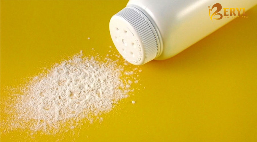 Trị thâm nách sau sinh bằng phấn rôm Trị thâm nách sau sinh bằng phấn rôm