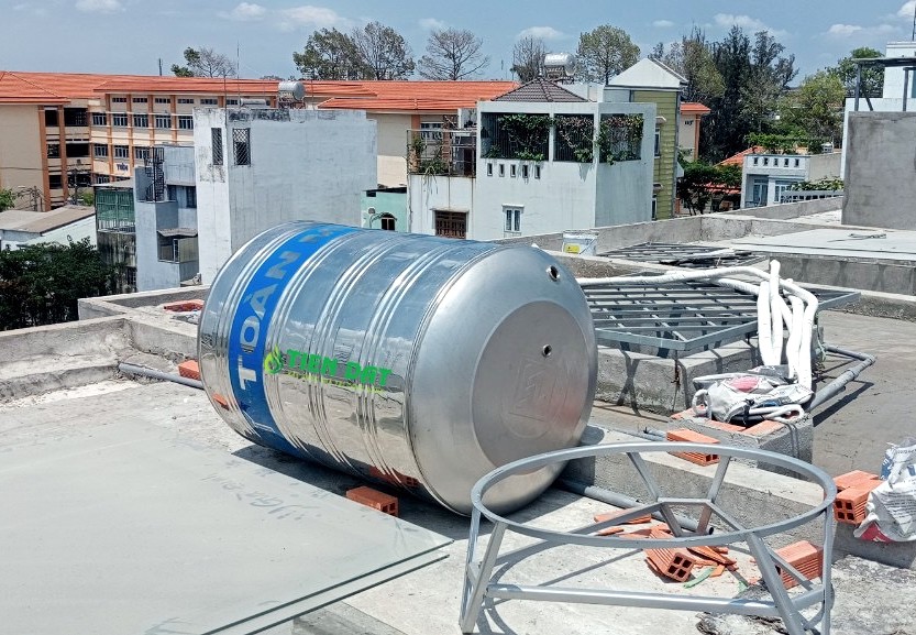 Bồn inox 2000L Toàn Mỹ giải pháp tối ưu cho nguồn nước sinh hoạt xã Minh Thạnh Bồn inox 2000L Toàn Mỹ giải pháp tối ưu cho nguồn nước sinh hoạt xã Minh Thạnh