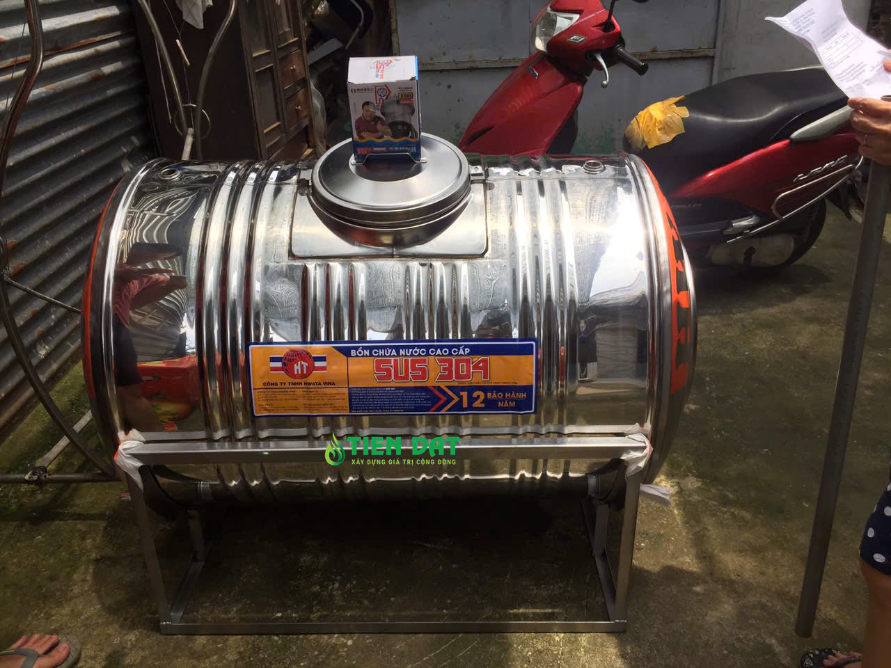 Bồn nước inox Hwata 1000L ngang Bồn nước inox Hwata 1000L ngang