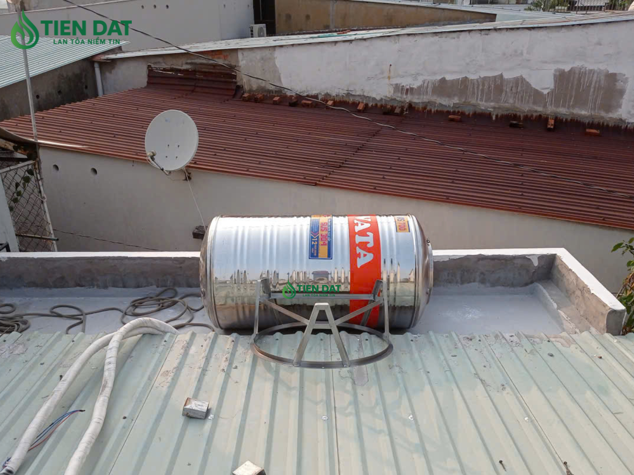 bồn nước inox hwata 700l bồn nước inox hwata 700l