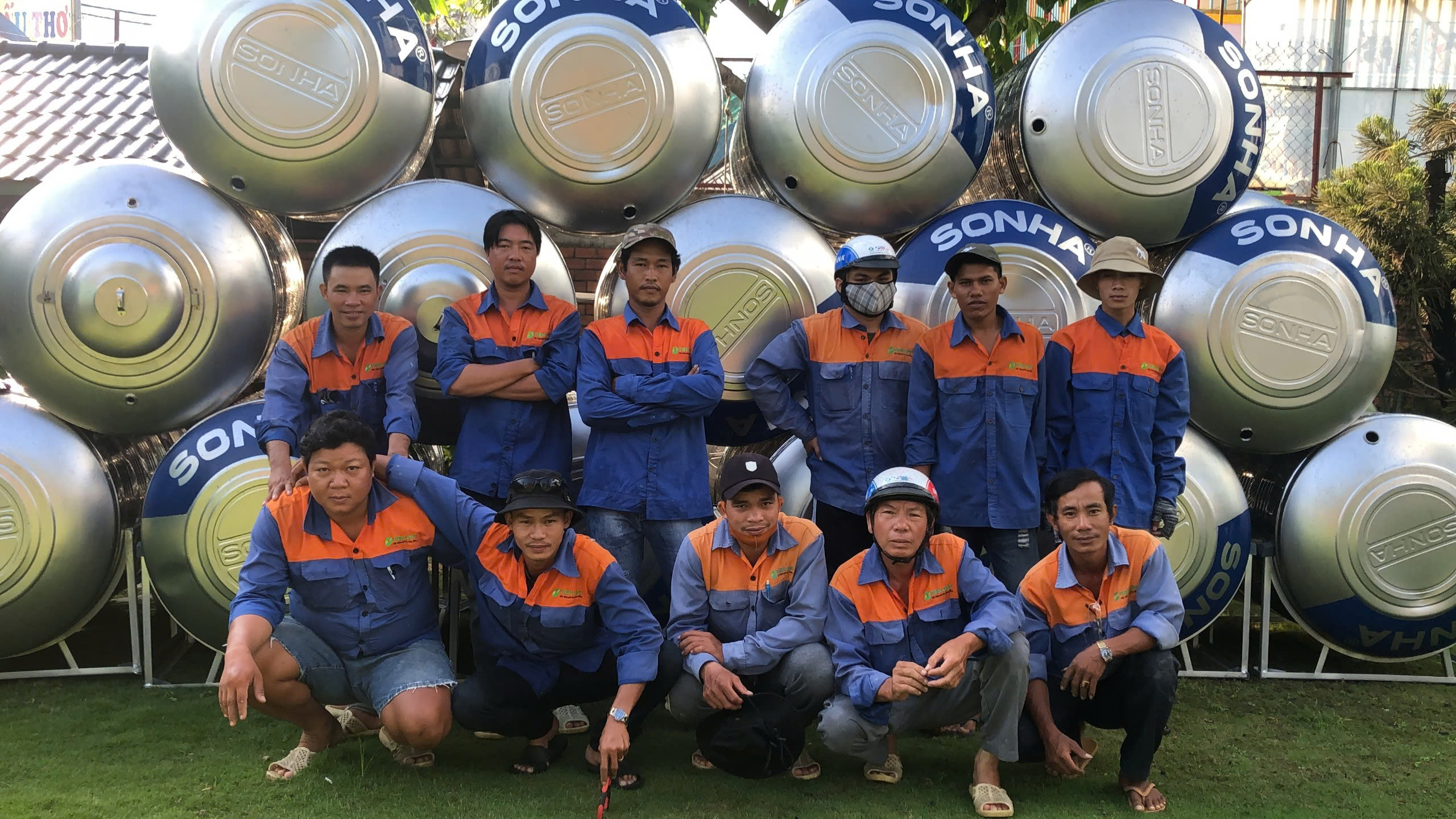 Cần mua bồn nhựa 1000L ngang tại Phường Phú Nhuận? Gọi ngay NPP Tiến Đạt Cần mua bồn nhựa 1000L ngang tại Phường Phú Nhuận? Gọi ngay NPP Tiến Đạt