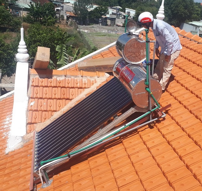 Dịch vụ bảo hành máy nước nóng năng lượng mặt trời