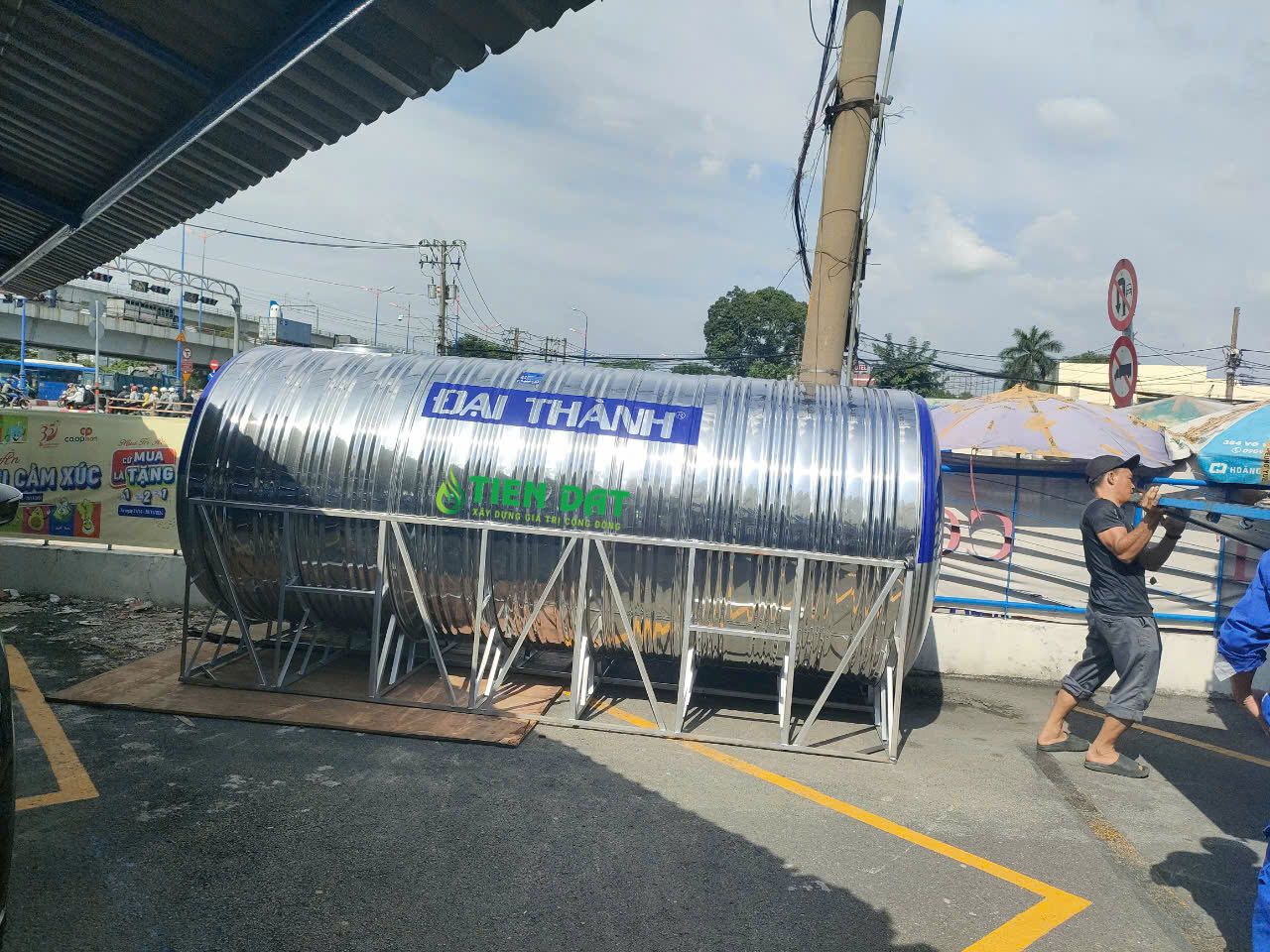 Cung cấp & lắp đặt bồn nước công nghiệp cho nhà máy, khu dân cư tại Bình Đông Cung cấp & lắp đặt bồn nước công nghiệp cho nhà máy, khu dân cư tại Bình Đông