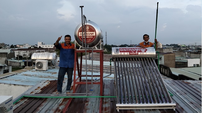 bo-may-nuoc-nong-nang-luong-mat-troi bo-may-nuoc-nong-nang-luong-mat-troi