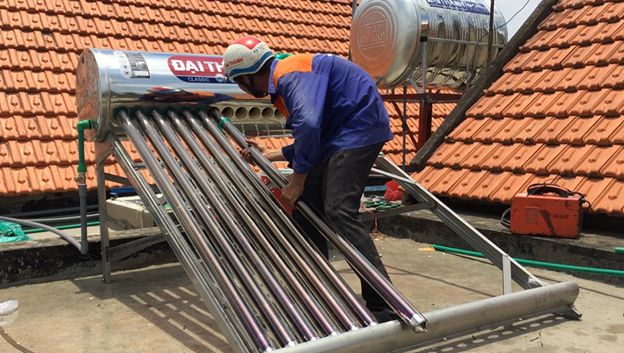 lắp máy năng lượng mặt trời lap_may_nang_luong_mat_troi