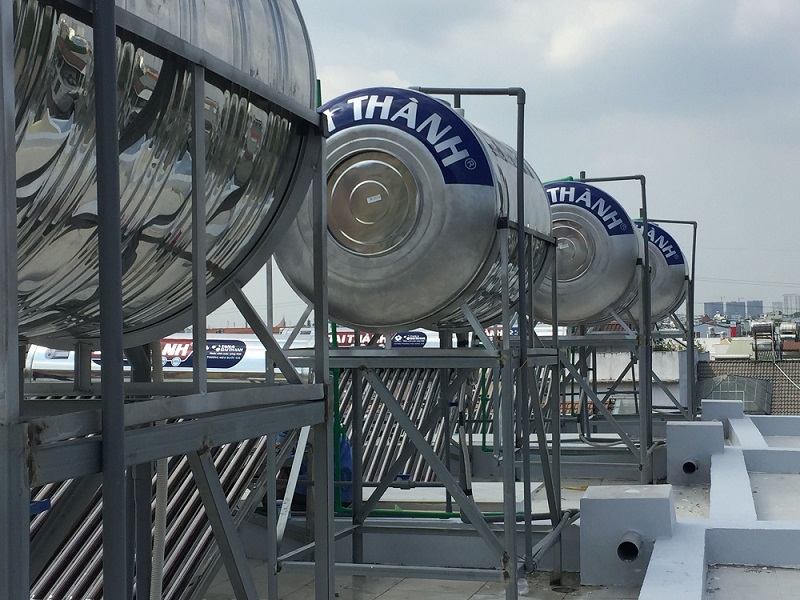 lap_may_nang_luong_o_khu_chung_cu lắp máy năng lượng mặt trời ở khu chung cư Bình Tân - Hồ Chí Minh