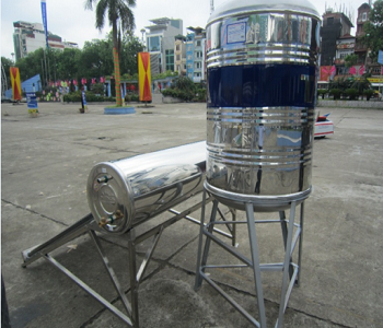 máy năng lượng đại thành lắp sân thượng Bồn Nước Đại Thành