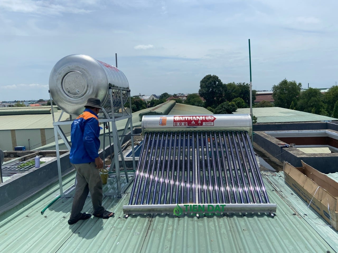 máy năng lượng mặt trời máy năng lượng mặt trời