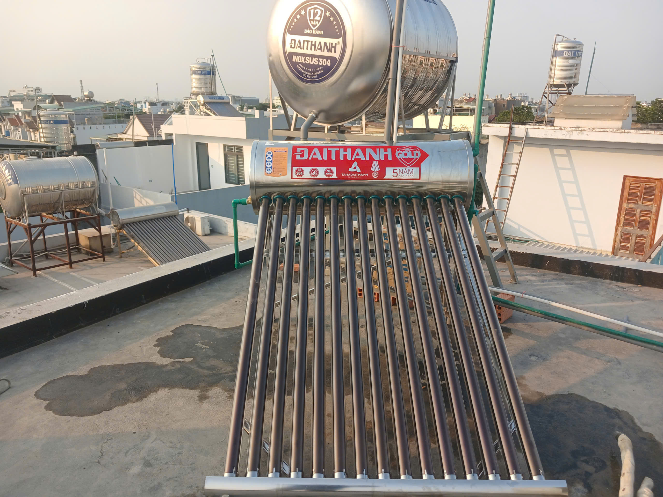 máy năng lượng mặt trời máy năng lượng mặt trời