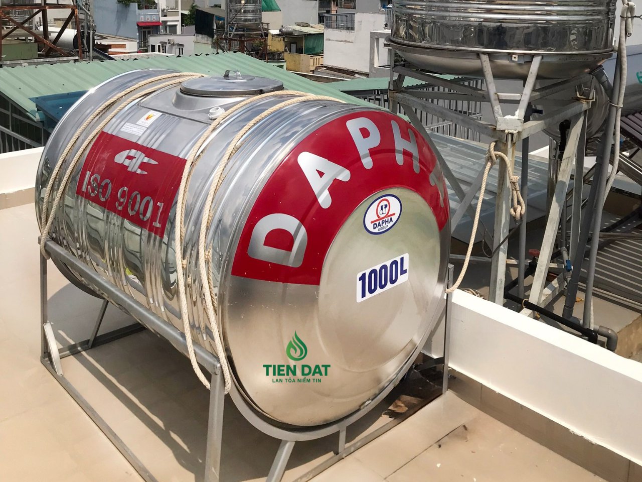 Lý do giá bồn nước inox Dapha 1000L luôn được khách hàng lựa chọn Lý do giá bồn nước inox Dapha 1000L luôn được khách hàng lựa chọn