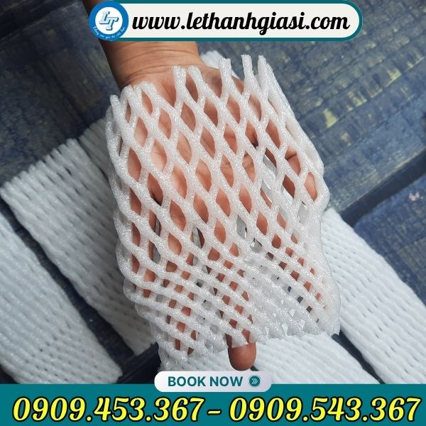 Xốp lưới bọc ổi co giãn, thoáng khí Xốp lưới bọc ổi lồng sẵn