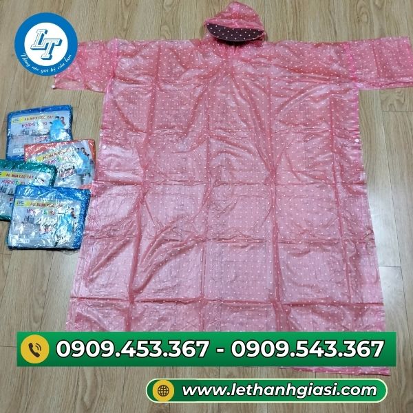 Áo mưa cánh dơi chấm bi