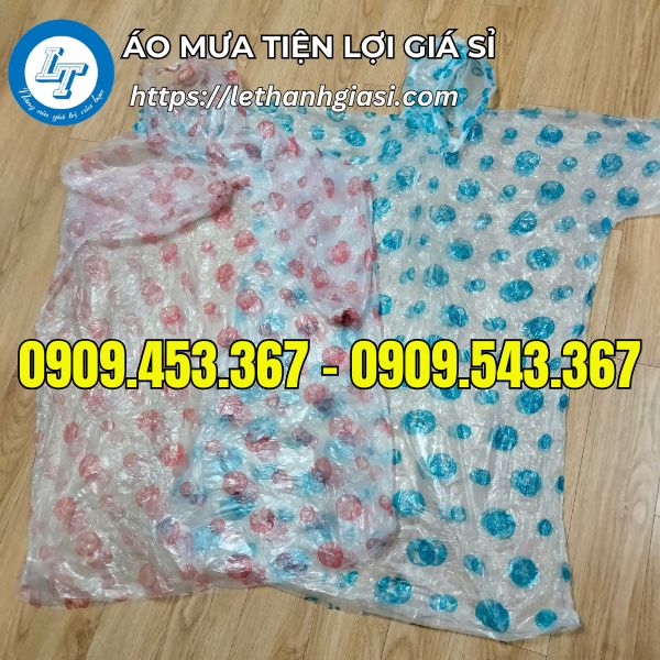 Kho áo mưa tiện lợi