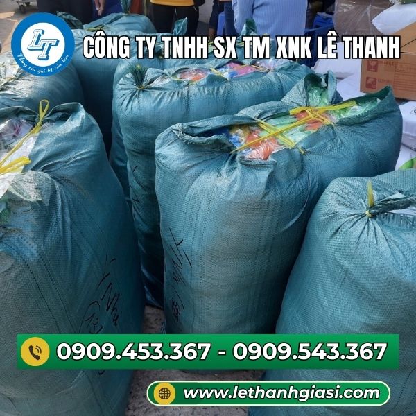 Đóng gói áo mưa tiện lợi gửi chành xe khách tỉnh Đóng gói áo mưa tiện lợi gửi chành xe khách tỉnh