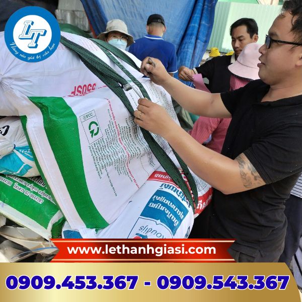 Xưởng sản xuất bao tay giá sỉ