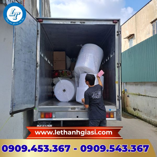 Giao xốp hơi cho khách Xưởng cung cấp túi xốp hơi gói hàng