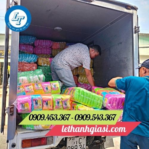 Áo mưa giao hàng nhanh chóng Áo mưa giao hàng nhanh chóng