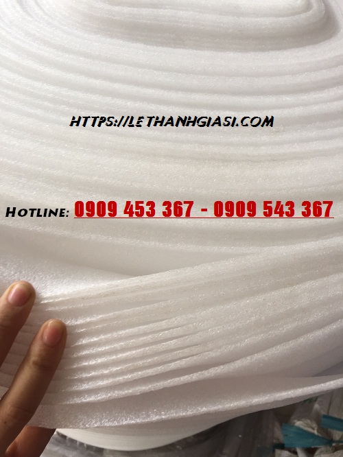 Mang xop trang - Mang PE Foam boc lot san pham Mang xop trang - Mang PE Foam boc lot san pham