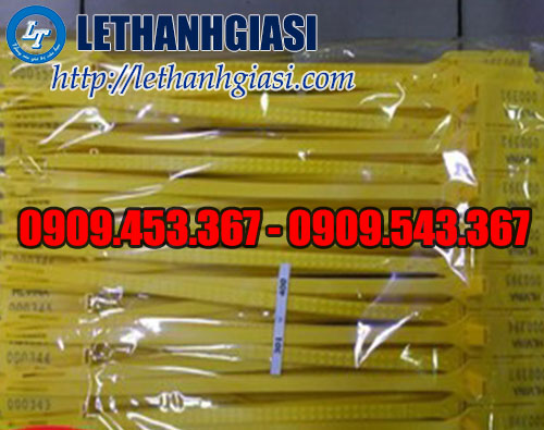 Seal nhựa màu vàng giá tốt tại Lê Thanh Seal nhựa màu vàng giá tốt tại Lê Thanh