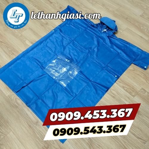 Áo mưa cánh dơi có tấm kính trong tà trước Áo mưa cánh dơi có tấm kính trong tà trước