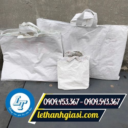 Bao tải có quai nhiều size Bao tải có quai nhiều size
