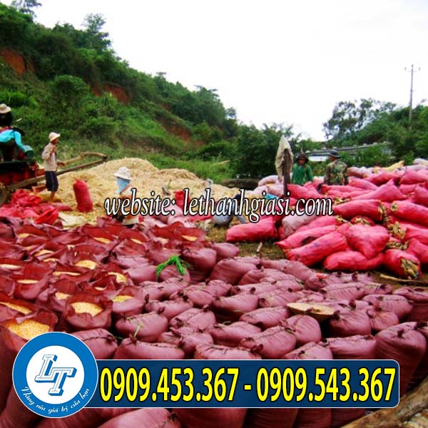 Bao tải dứa màu đỏ đựng nông sản Bao tải dứa màu đỏ đựng nông sản