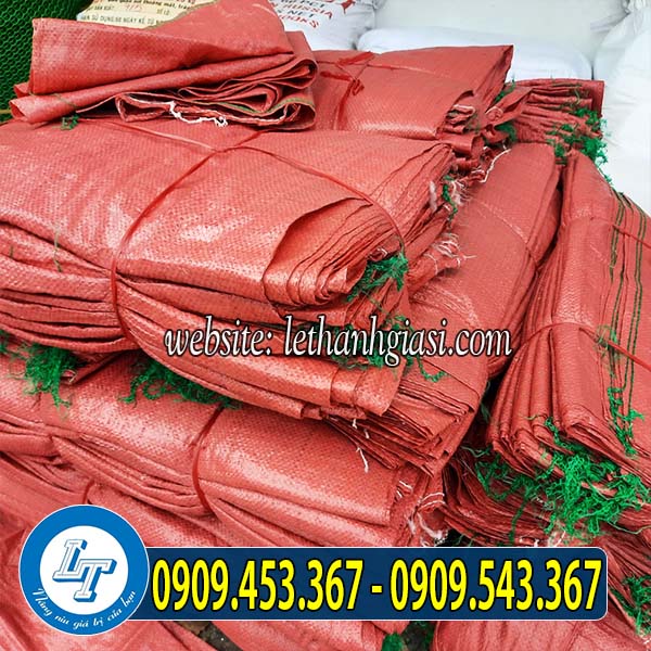 Bao tải dứa màu đỏ giá sỉ rẻ tận kho Bao tải dứa màu đỏ giá sỉ rẻ tận kho