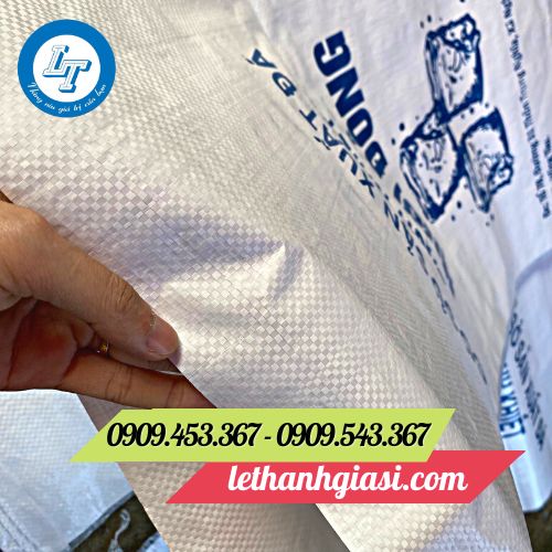 Bao tải màu trắng