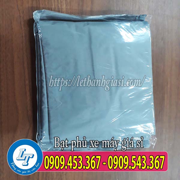 Bạt phủ xe máy đóng gói gọn gàng Bạt phủ xe máy đóng gói gọn gàng