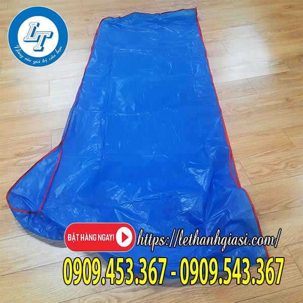 Bạt trùm xe màu xanh Bạt trùm xe màu xanh